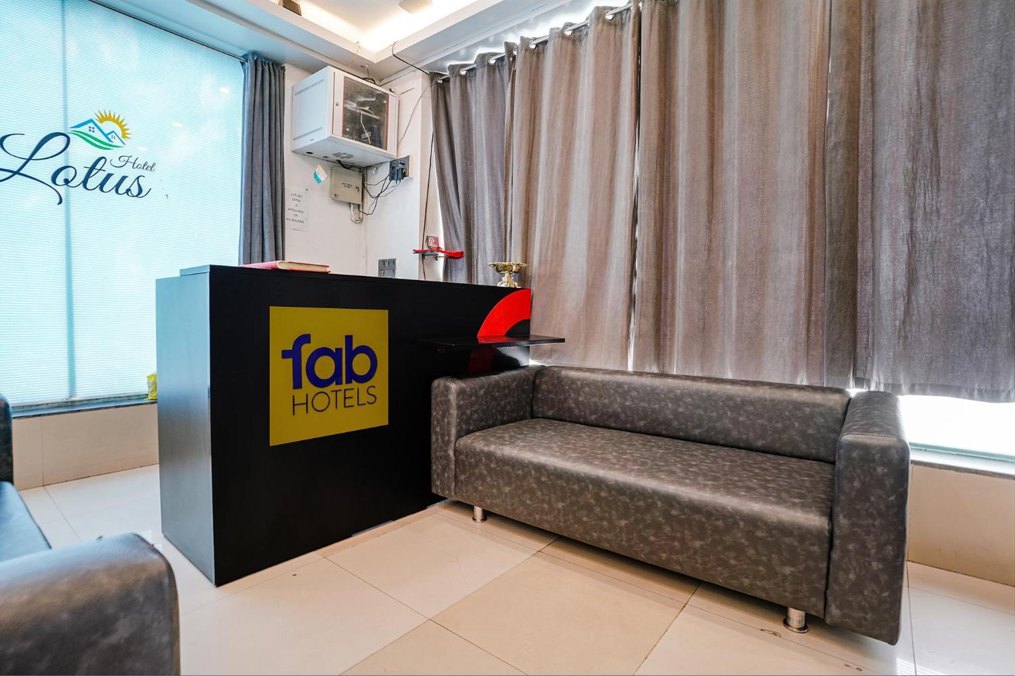Fabhotel Lotus I Surat Exterior photo